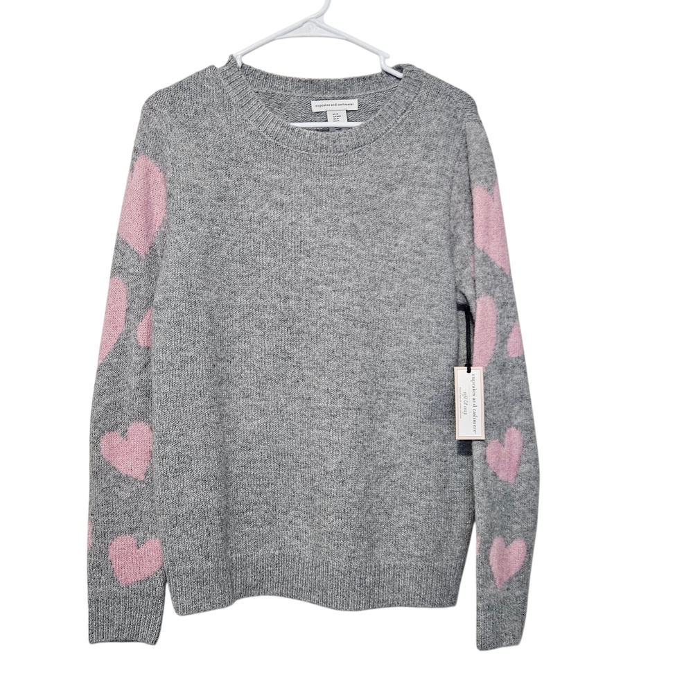 NWT Cupcakes And Cashmere Gray and Pink Heart Sweater Size M